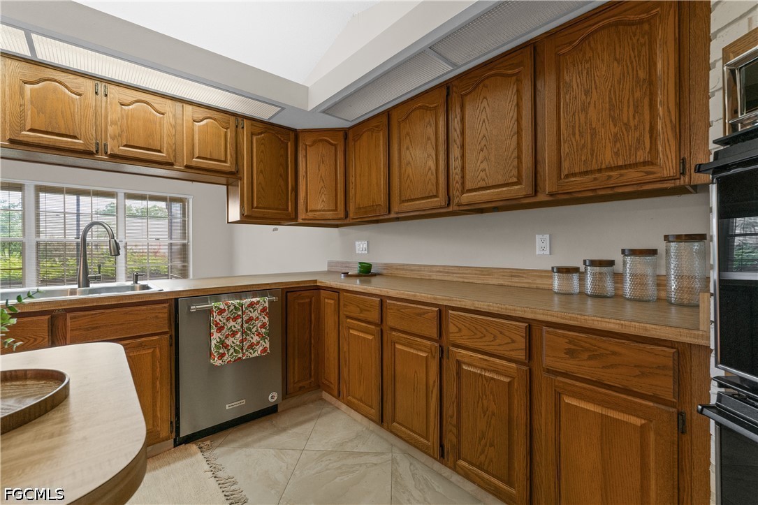 2 Bed Attached for Sale in Brandywine, photo 17