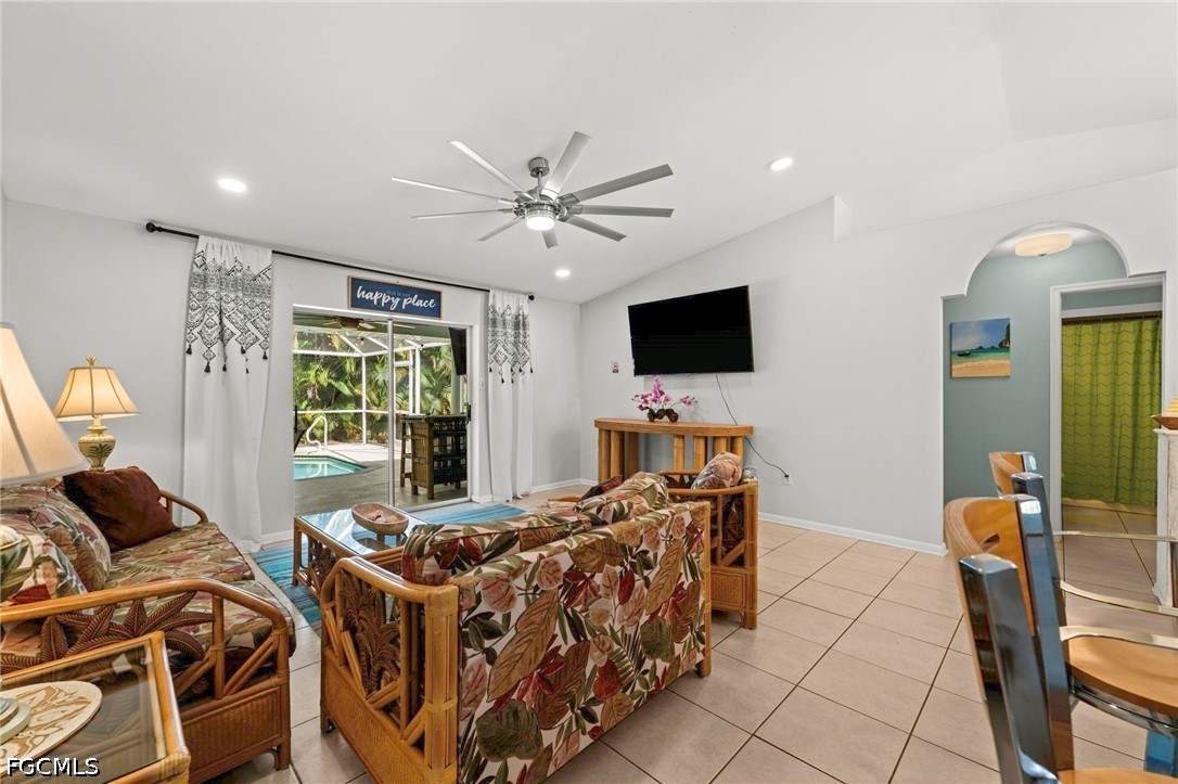 3 Bed Pool Home for Sale in Cape Coral, photo 17