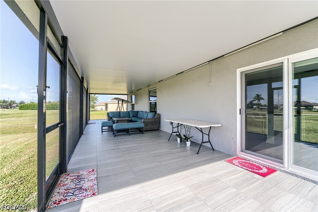 4 Bed SingleFamilyResidence for Sale in Cape Coral, photo 17
