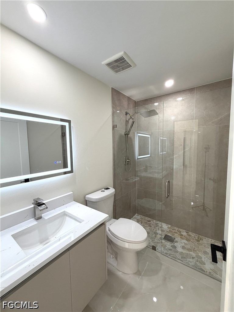 3 Bed SingleFamilyResidence for Sale in Lehigh Acres, photo 17