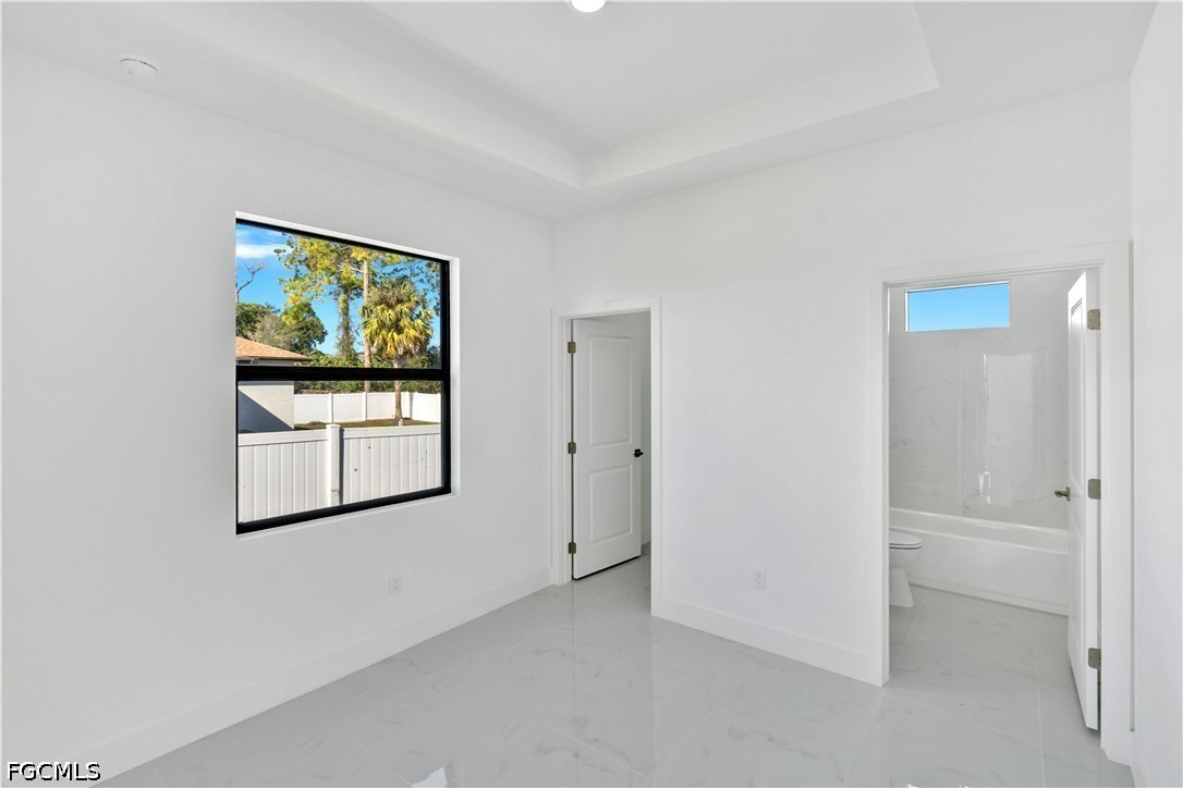4 Bed SingleFamilyResidence for Sale in Lehigh Acres, photo 17
