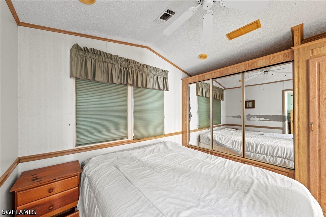 1 Bed ManufacturedHome for Sale in Estero, photo 17