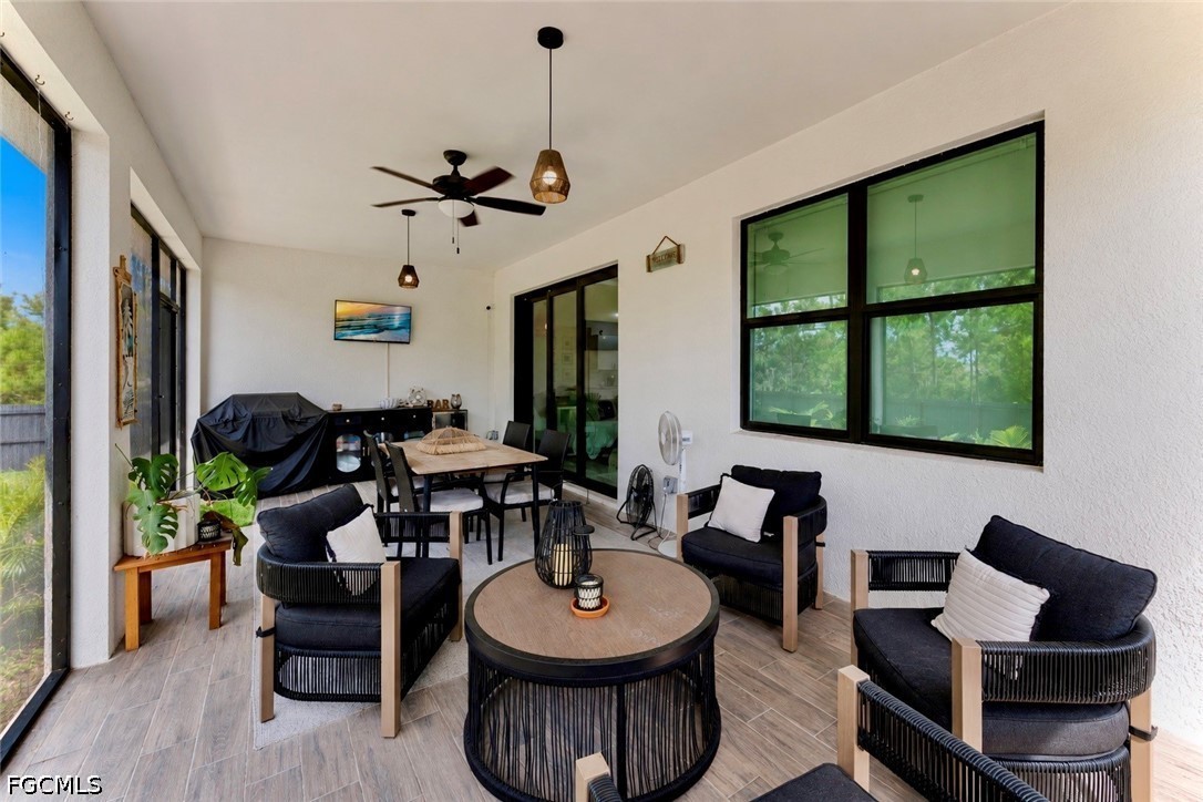 4 Bed SingleFamilyResidence for Sale in Lehigh Acres, photo 17