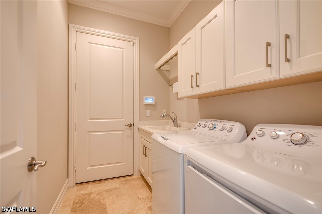 3 Bed Pool Home for Sale in Lakoya, photo 17