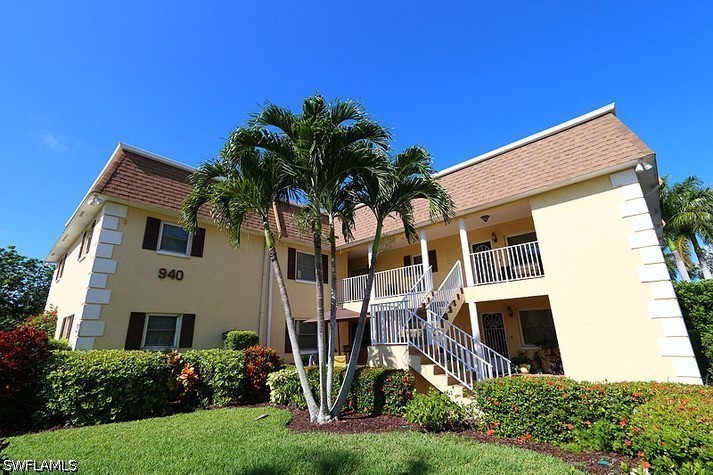 2 Bed Condominium for Sale in Chatelaine, photo 17