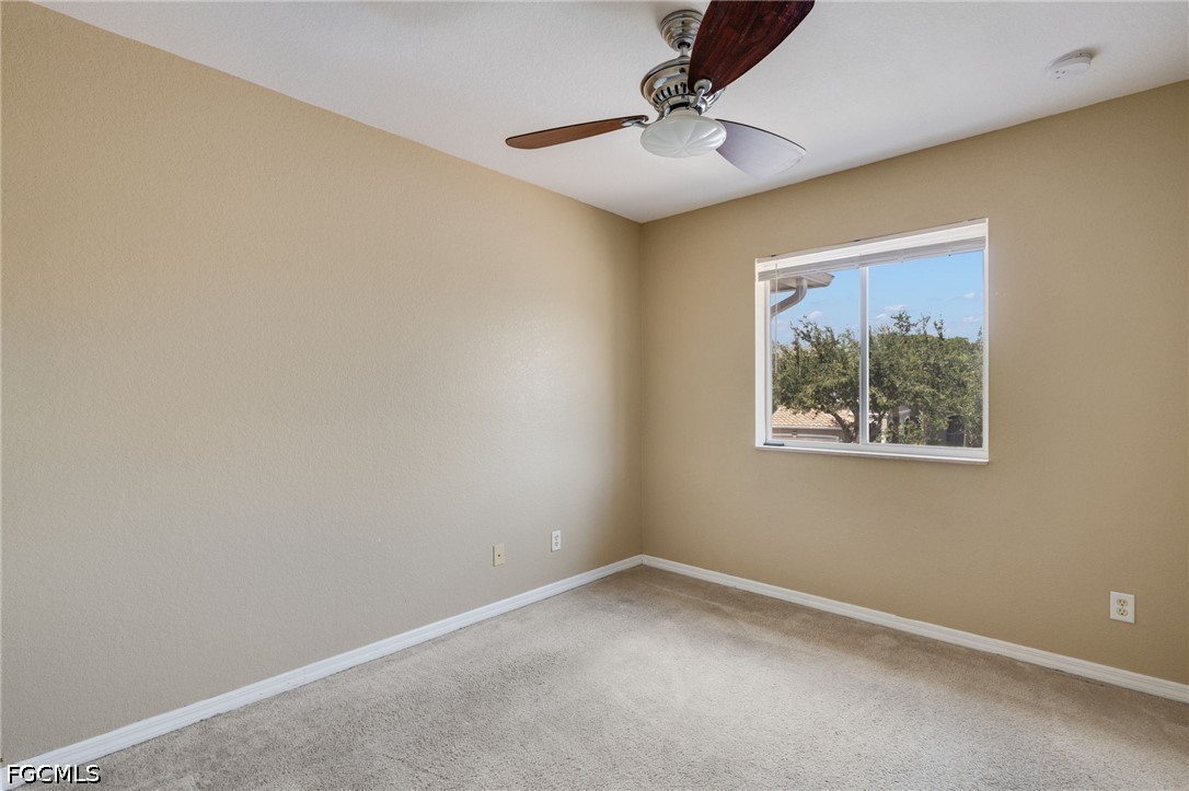 3 Bed SingleFamilyResidence for Sale in Fort Myers, photo 17