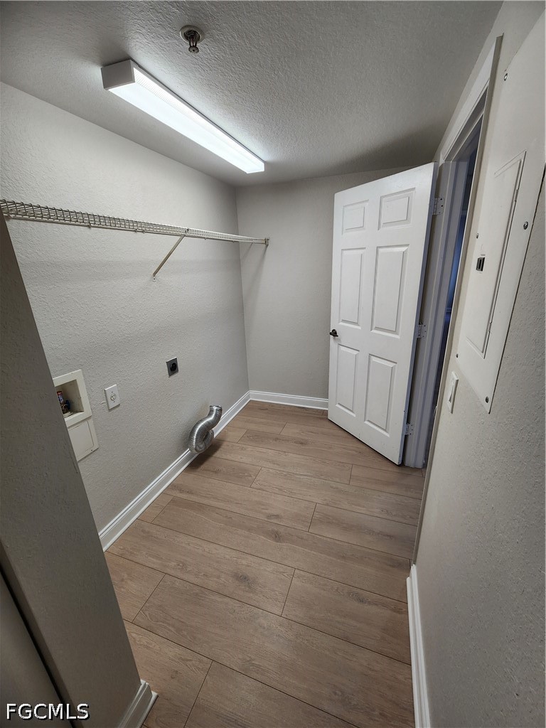 2 Bed Waterfront Home for Sale in Naples, photo 17