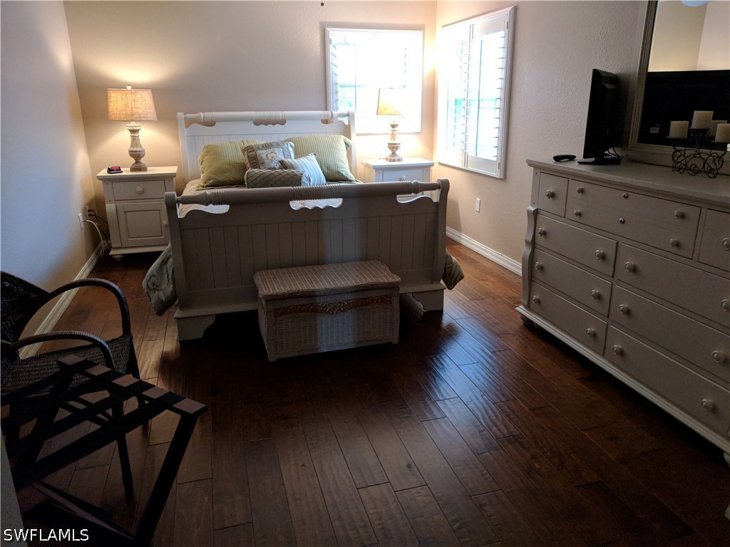 3 Bed Waterfront Home for Sale in Carlton Lakes, photo 17