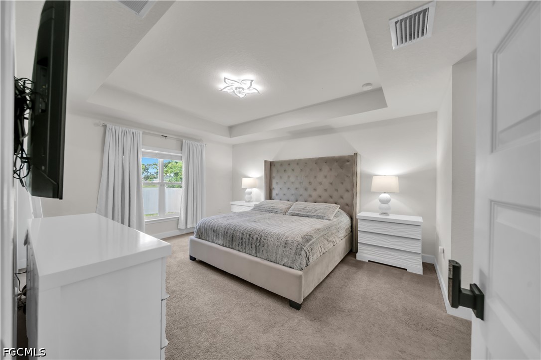 4 Bed SingleFamilyResidence for Sale in Cape Coral, photo 17