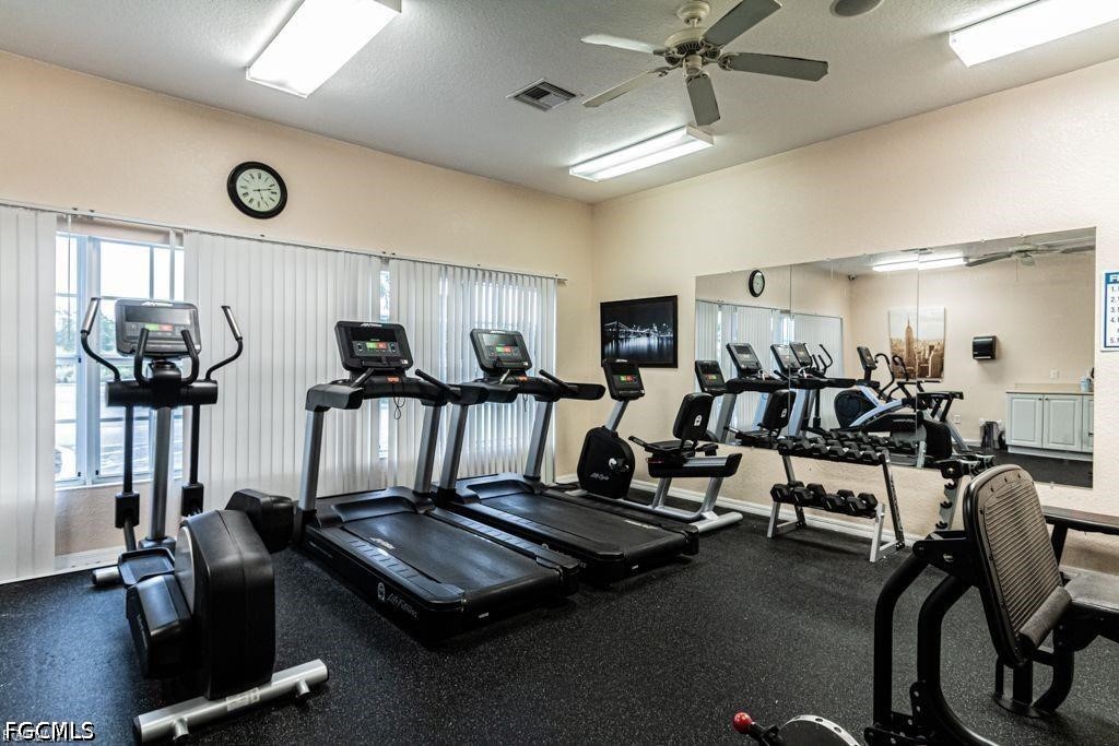 2 Bed Condominium for Sale in Fort Myers, photo 17