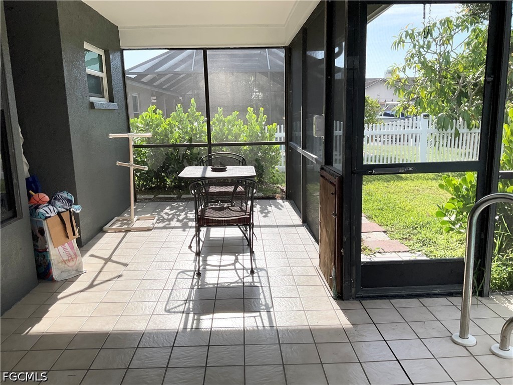 3 Bed Pool Home for Sale in Cape Coral, photo 17