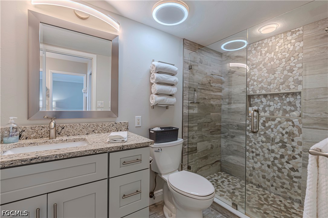 3 Bed Waterfront Home for Sale in North Shore Place, photo 17