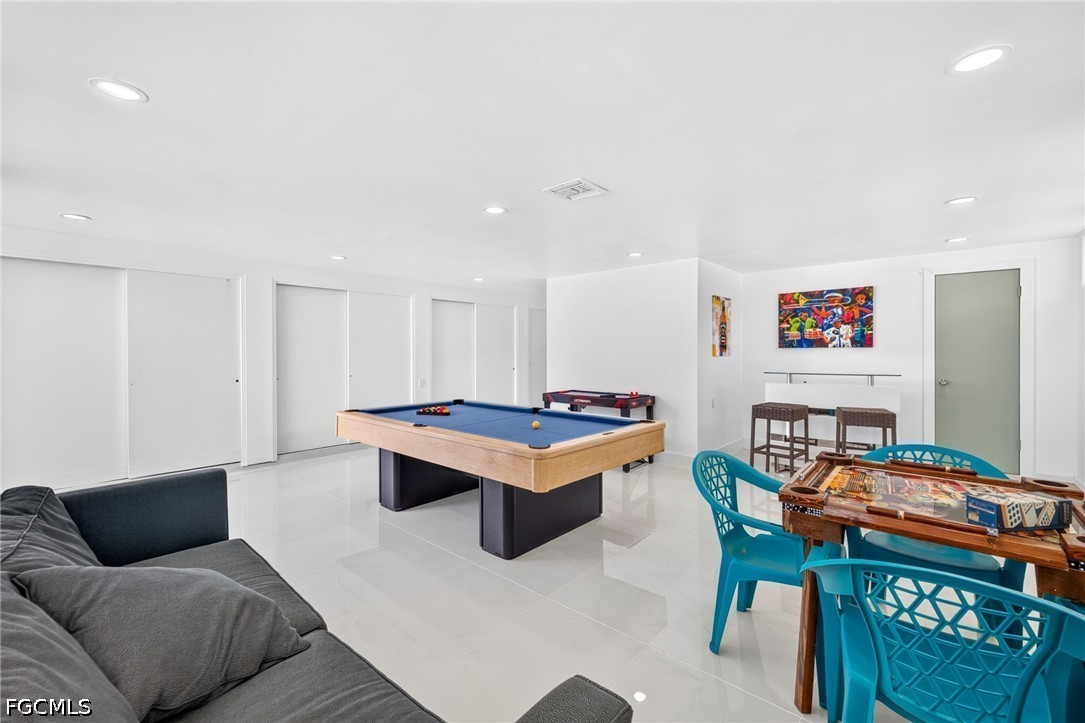4 Bed Pool Home for Sale in Valencia Terrace, photo 17