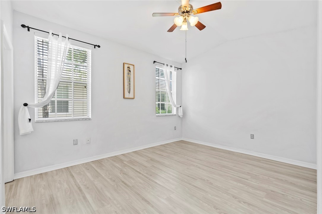 3 Bed Townhouse for Sale in Cypress Glen Village, photo 17
