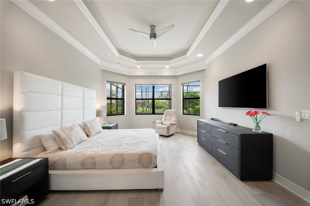 3 Bed Pool Home for Sale in Marbella Isles, photo 17