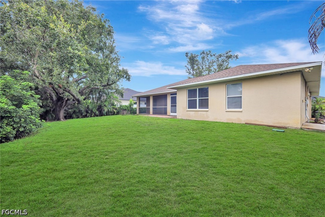 3 Bed SingleFamilyResidence for Sale in San Carlos Park, photo 17
