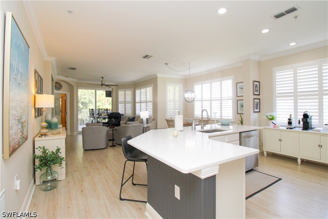 3 Bed Condominium for Sale in Lake Barrington, photo 17