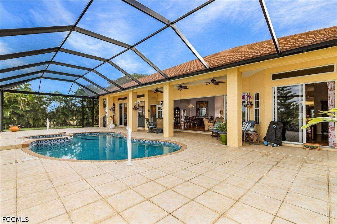 3 Bed Pool Home for Sale in Cape Coral, photo 17