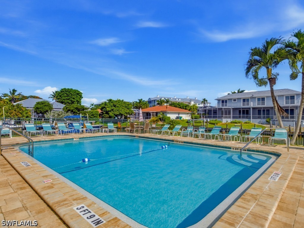 2 Bed Waterfront Home for Sale in Marco Island, photo 17