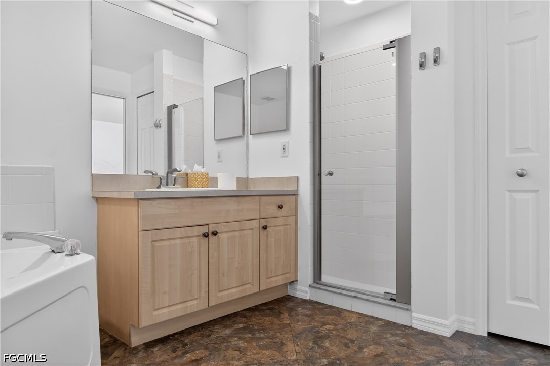 3 Bed SingleFamilyResidence for Sale in Bonita Springs, photo 17