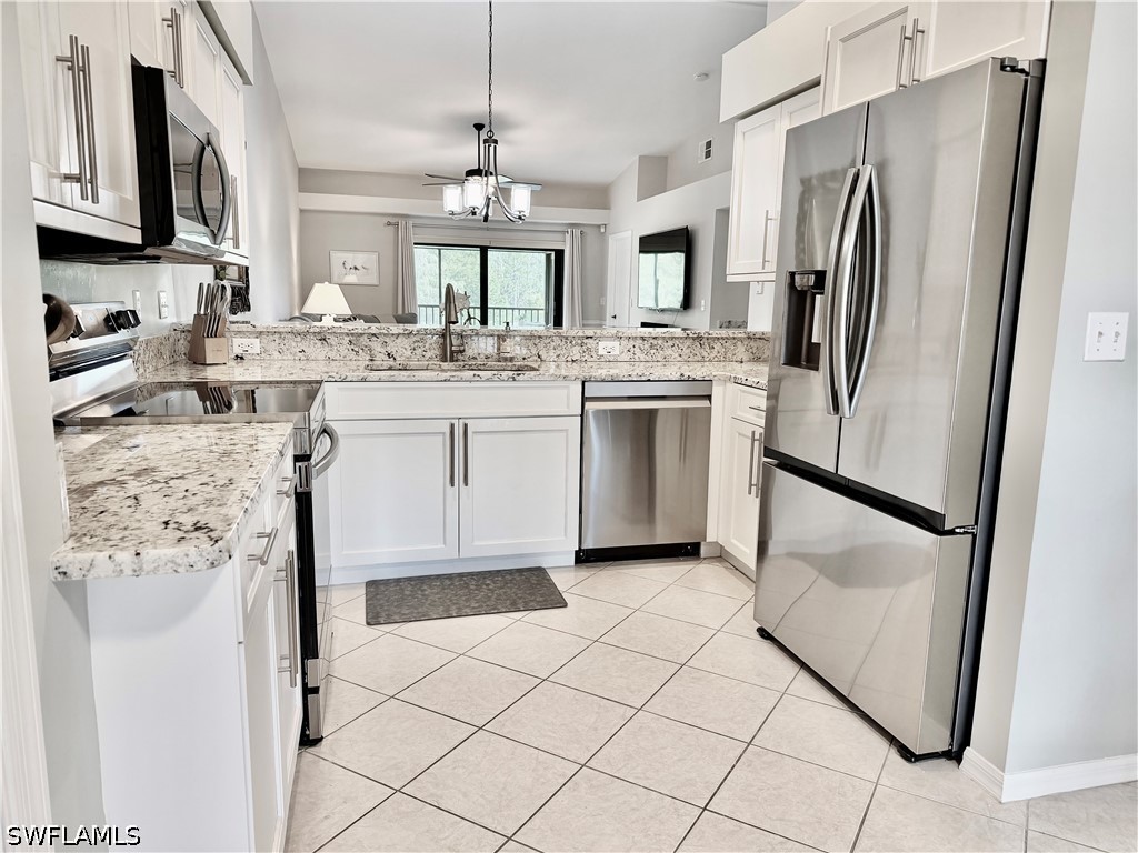 2 Bed Condominium for Sale in Naples, photo 17