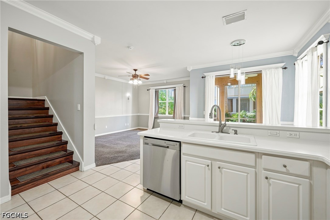 3 Bed Townhouse for Sale in Heatherstone, photo 17