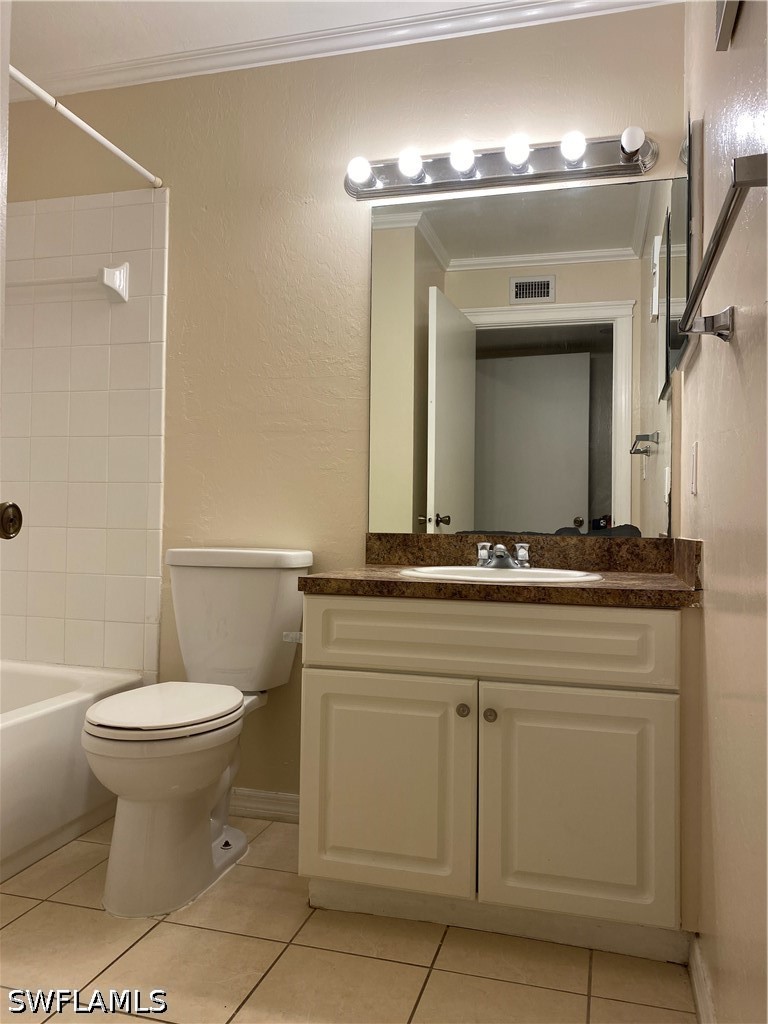 1 Bed Condominium for Sale in The Greens, photo 17
