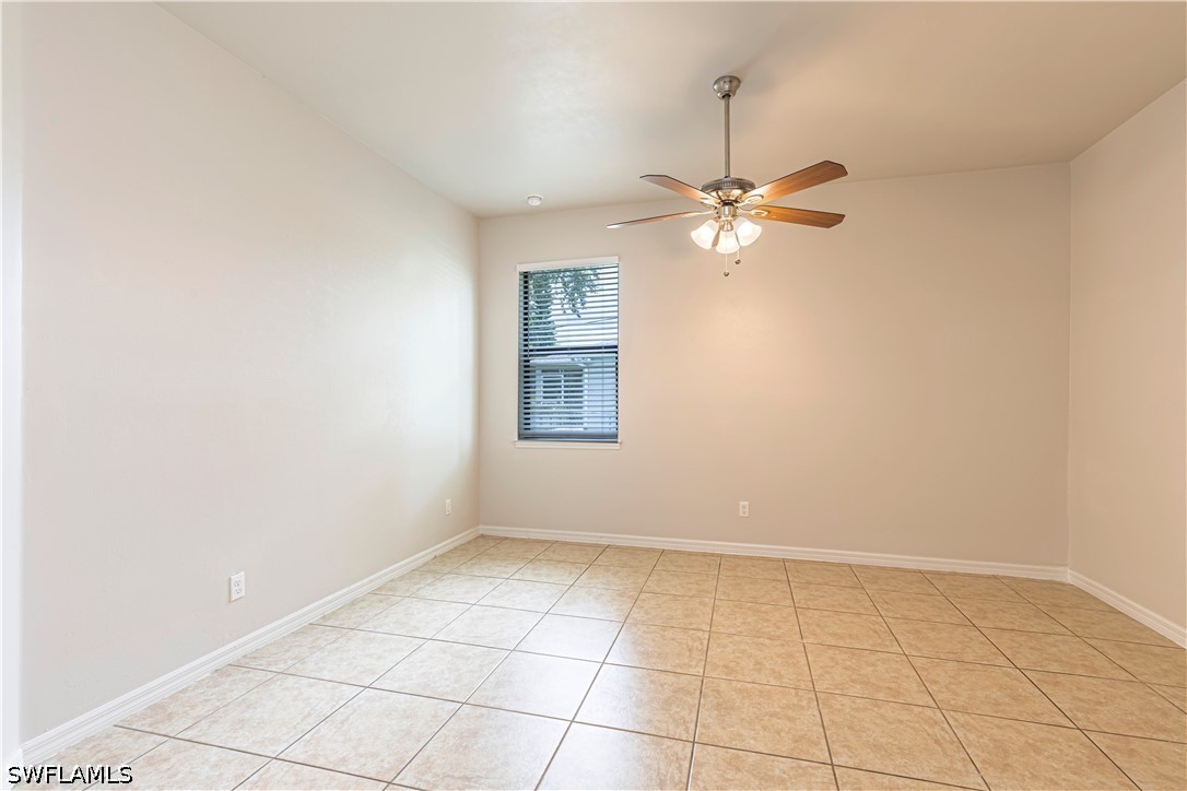 4 Bed SingleFamilyResidence for Sale in Cape Coral, photo 17