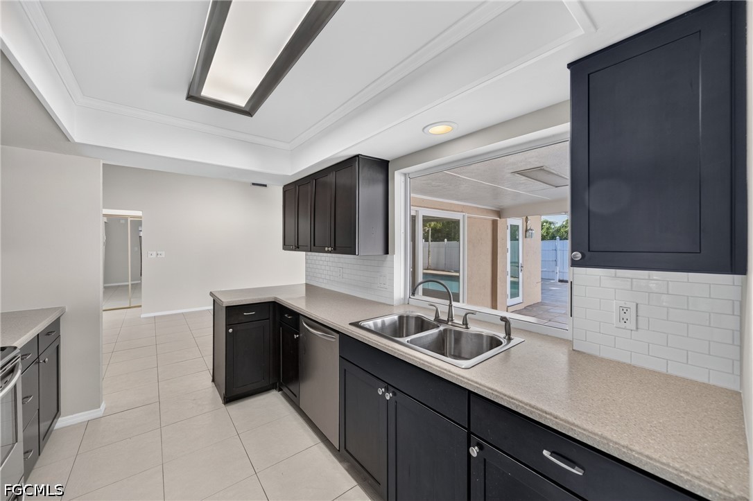 3 Bed Pool Home for Sale in Cape Coral, photo 17