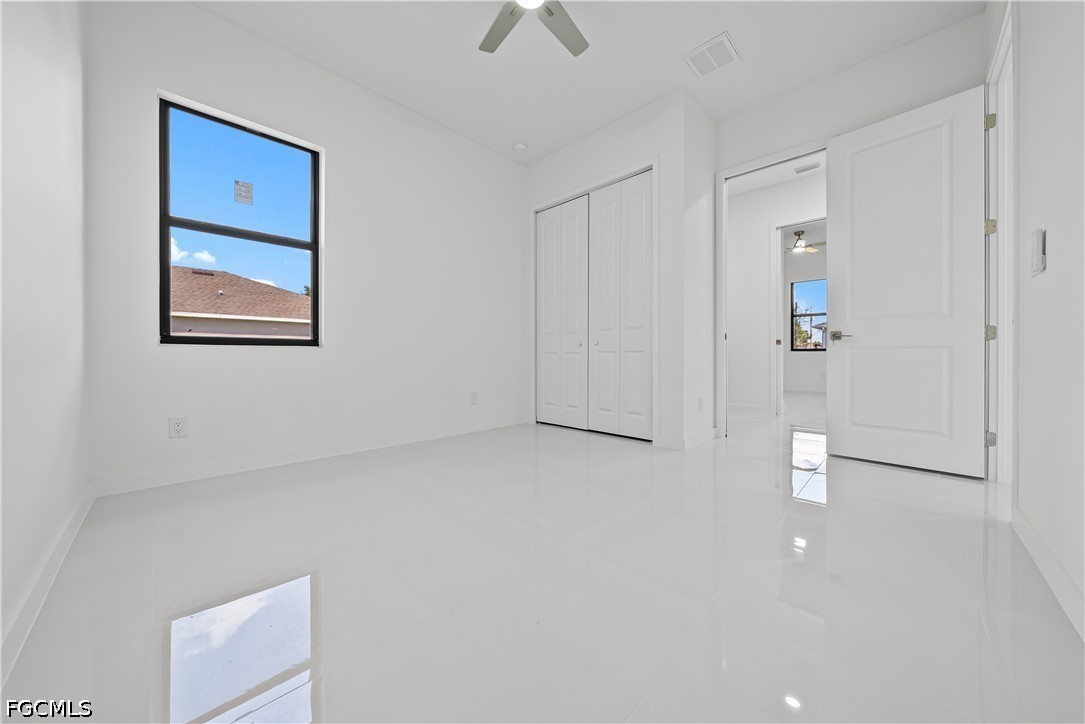 4 Bed SingleFamilyResidence for Sale in Lehigh Acres, photo 17