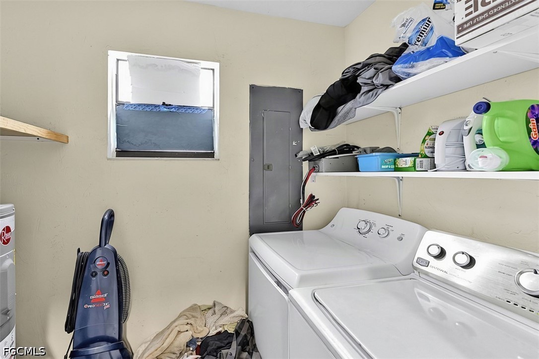 3 Bed SingleFamilyResidence for Sale in Lehigh Acres, photo 17