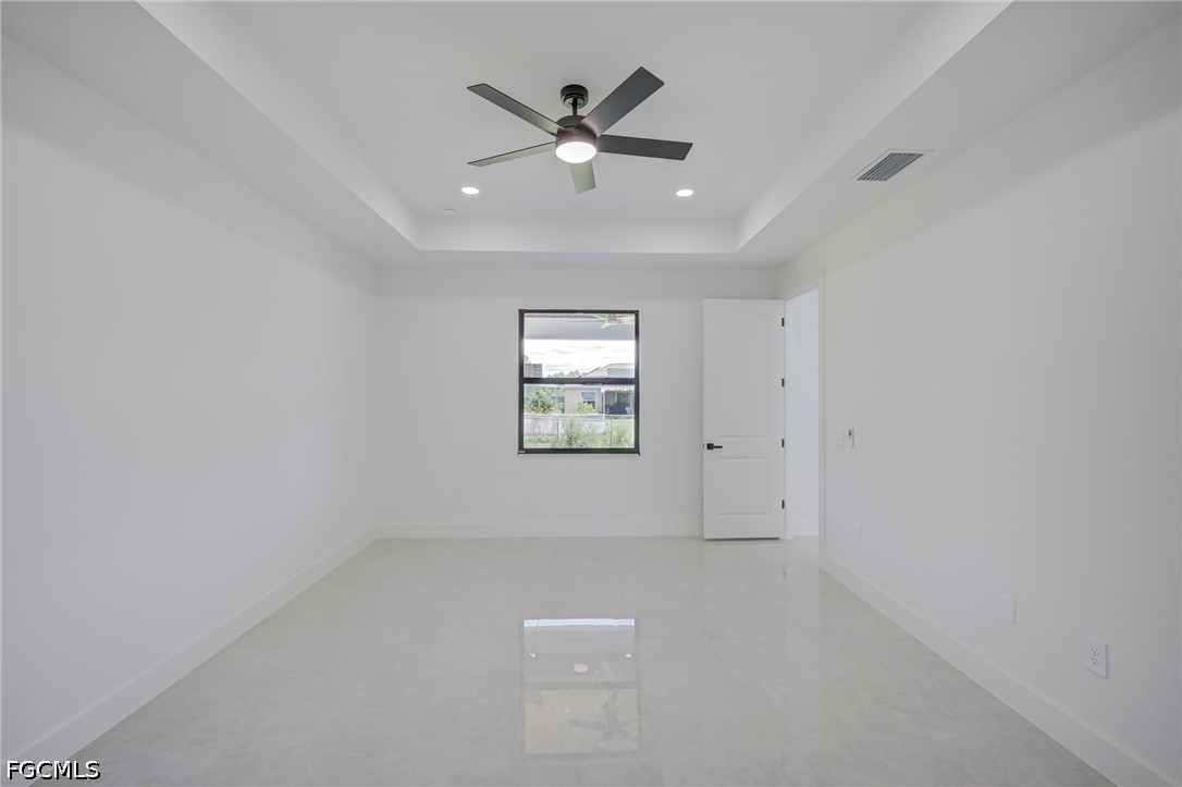 3 Bed SingleFamilyResidence for Sale in Lehigh Acres, photo 17