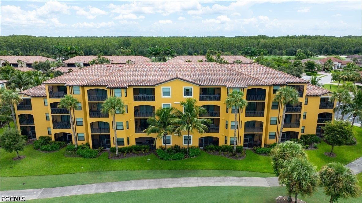 2 Bed Waterfront Home for Sale in Bonita Springs, photo 17