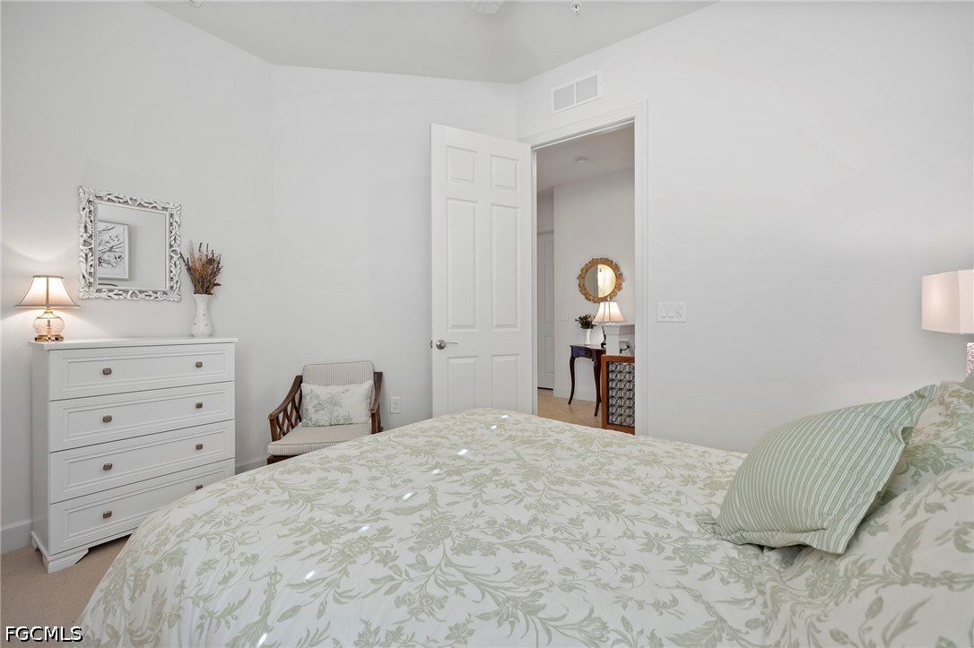 3 Bed Condominium for Sale in Somerset, photo 17