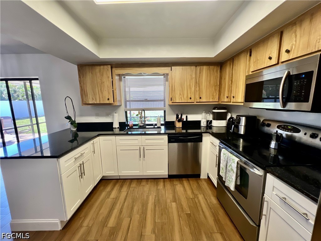 3 Bed SingleFamilyResidence for Sale in Cape Coral, photo 17