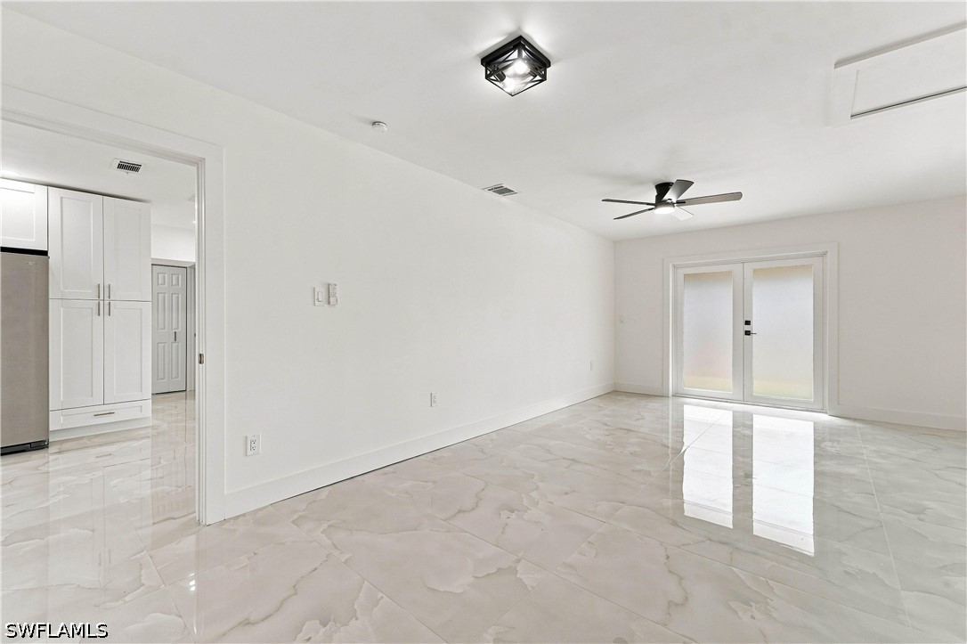 3 Bed SingleFamilyResidence for Sale in Naples, photo 17
