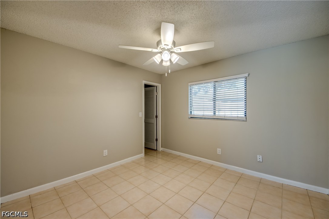 3 Bed SingleFamilyResidence for Sale in Cape Coral, photo 17