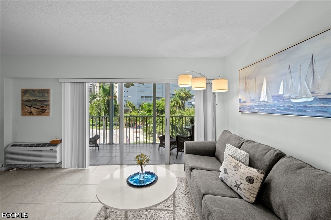 Condominium for Sale in Vanderbilt Towers, photo 17