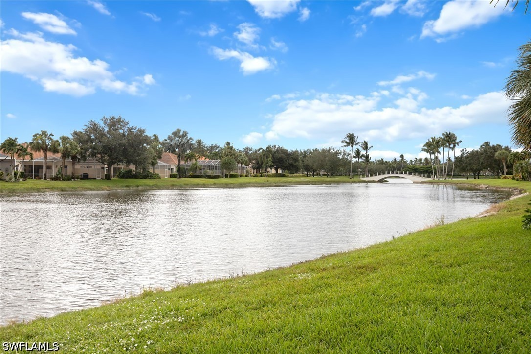 2 Bed Waterfront Home for Sale in Island Walk, photo 17