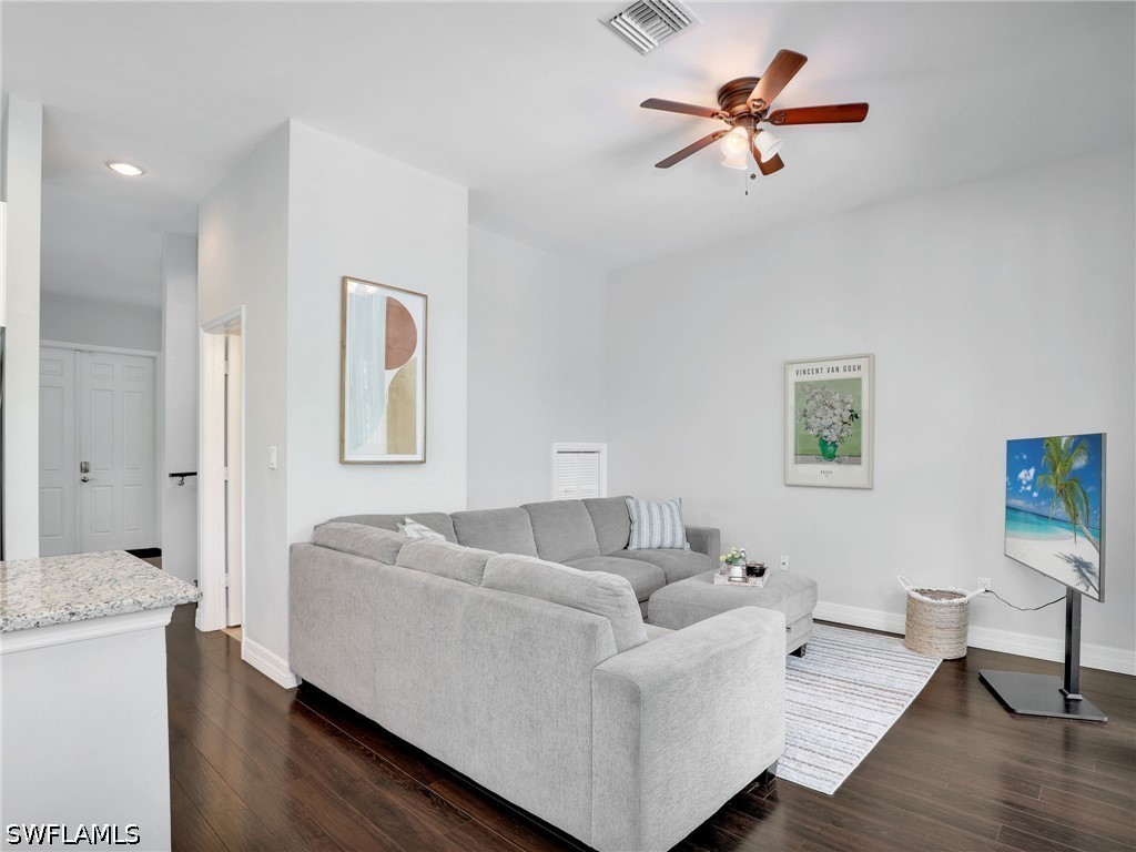 3 Bed SingleFamilyResidence for Sale in Naples, photo 17