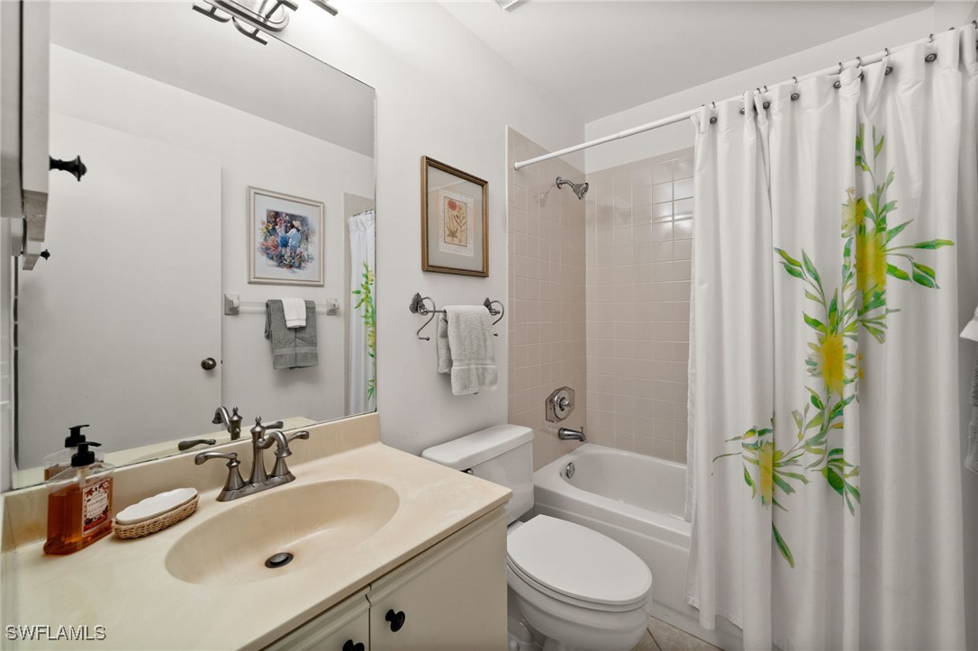 2 Bed Waterfront Home for Sale in Naples, photo 18
