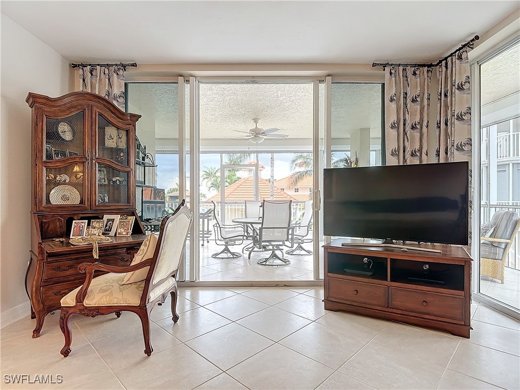 3 Bed Waterfront Home for Sale in Marco Island, photo 18