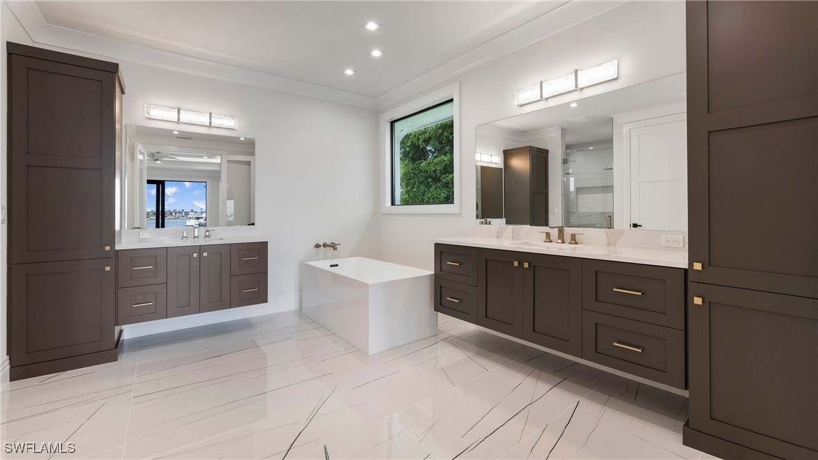 4 Bed Pool Home for Sale in Marco Island, photo 18