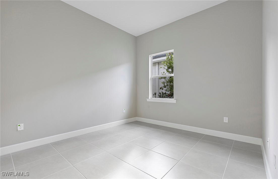 3 Bed Waterfront Home for Sale in Terrawalk, photo 18