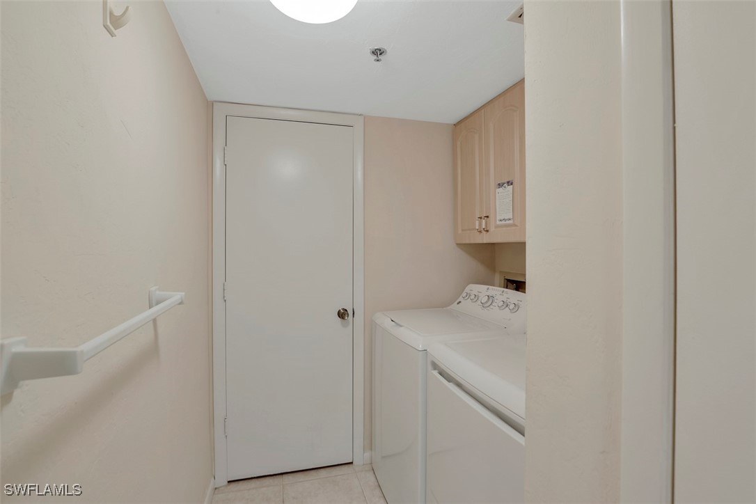 2 Bed Pool Home for Sale in Bonita Springs, photo 18
