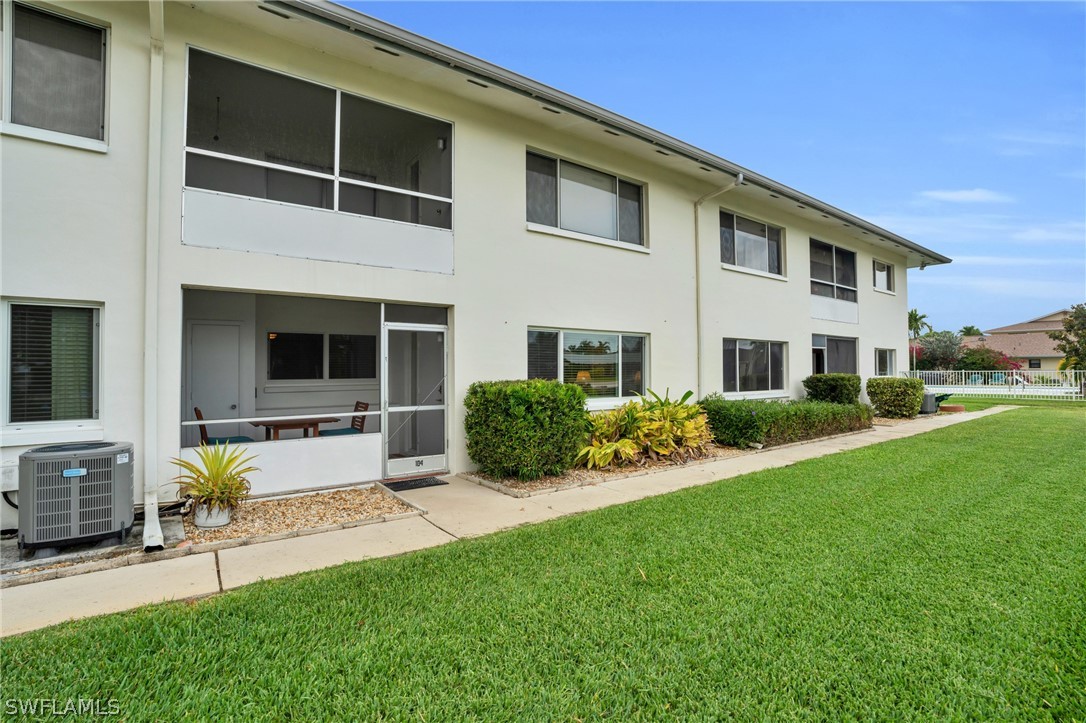 2 Bed Waterfront Home for Sale in Cape Coral, photo 18