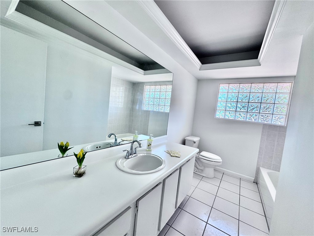 4 Bed Pool Home for Sale in Naples Park, photo 18