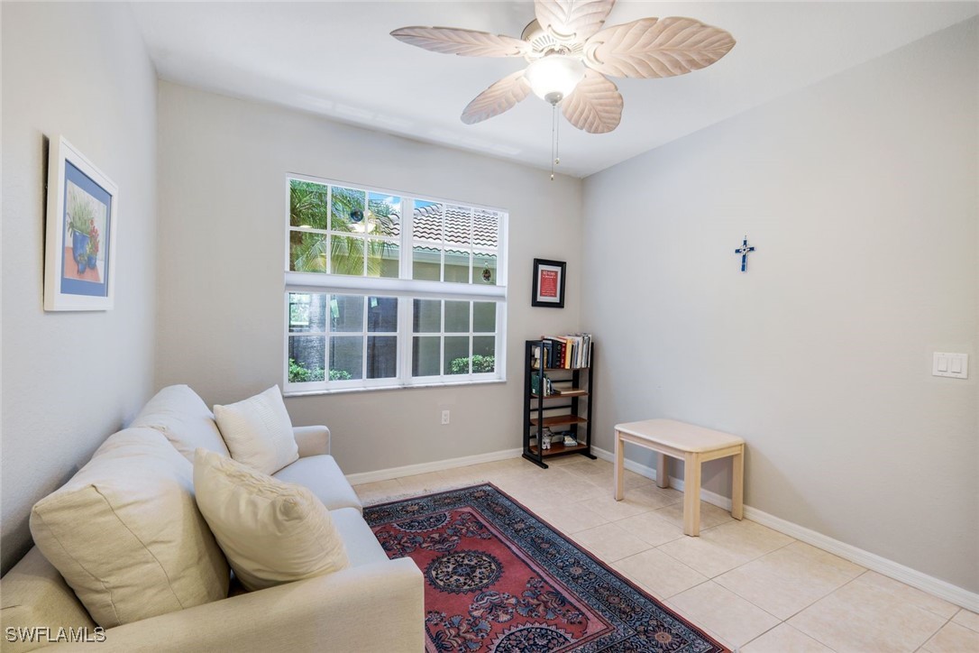 2 Bed Condominium for Sale in Sabal Palm, photo 18