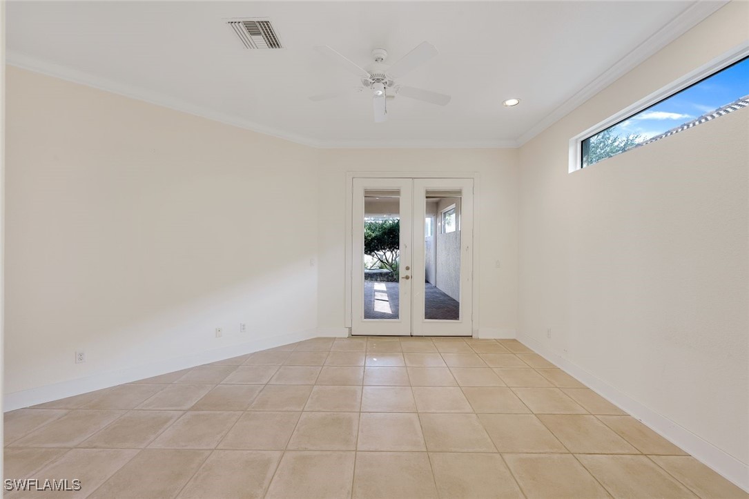 3 Bed Waterfront Home for Sale in Naples, photo 18