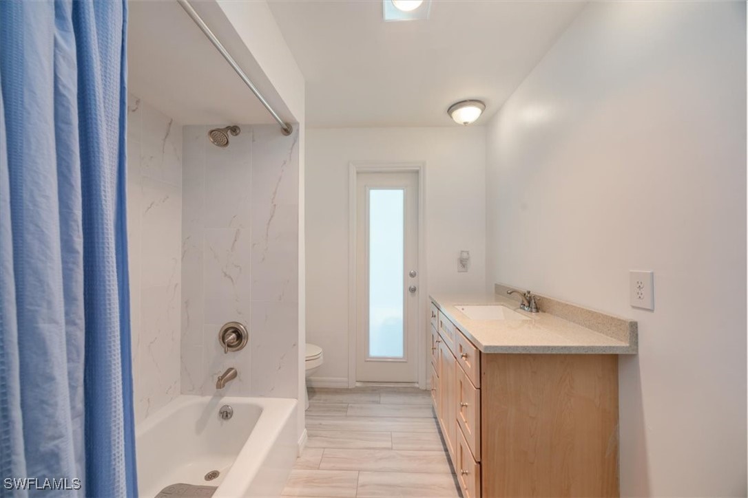 2 Bed Pool Home for Sale in Cape Coral, photo 18